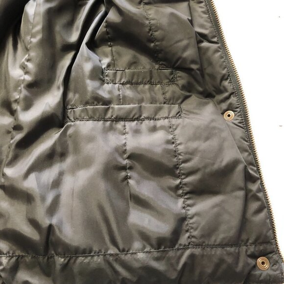 EDDIE Bauer Quilted Goose Down Vest With Fur Collar Size Medium - Picture 8 of 12